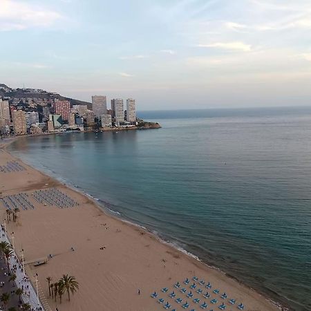 Estupendo Apartamento En Planta 23 Primera Linea Бенидорм Экстерьер фото